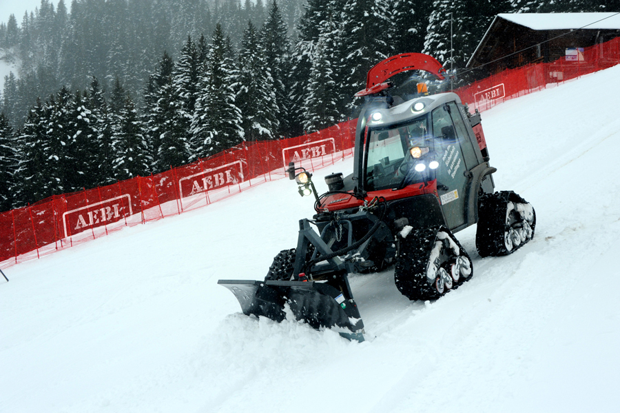 AEBI TT281 Terratrac+ dráttarvél - Image 1