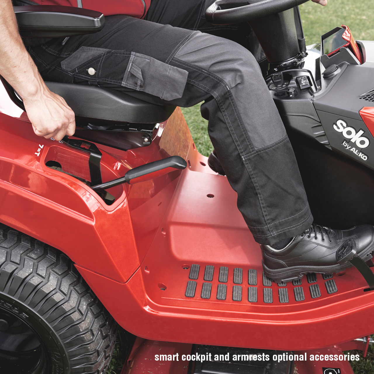 127711-tractor-t24-125-4-hd-v2-sd-webshop-mood-5_v1